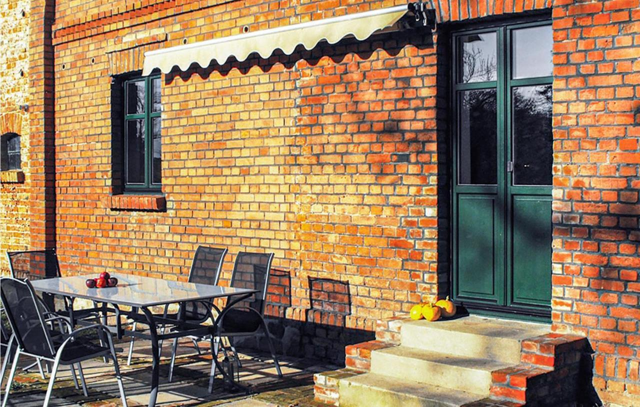 3 Bedroom Stunning Home In Wolin Jarzebowo Esterno foto